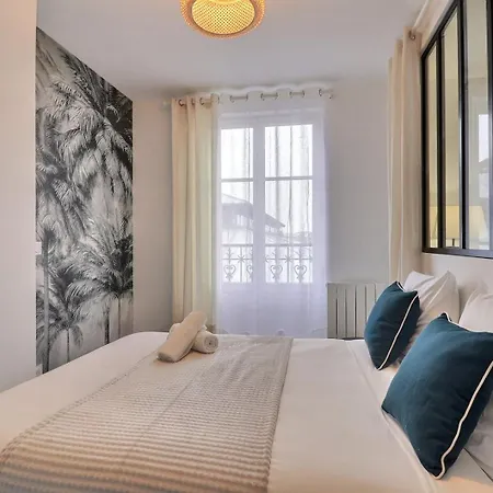 Apartment Le Cocon Des Halles * Ideal Couple / Amis Ou Solo * Wifi * Elegance * Pieds Des Halles * 2 Lits Troyes