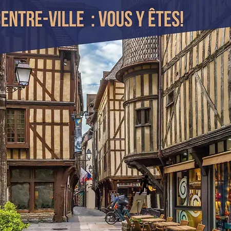 Le Cocon Des Halles * Ideal Couple / Amis Ou Solo * Wifi * Elegance * Pieds Des Halles * 2 Lits Apartment Troyes